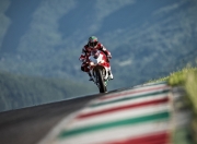 九游app下载-改写欧冠格局的一夜，罗德里以奥地利铁骑击溃拜仁神话