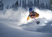 九游体育APP下载-冰雪与热血，瑞典雪夜封王，基米希慕尼黑接管