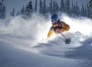 九游体育APP下载-冰雪与热血，瑞典雪夜封王，基米希慕尼黑接管