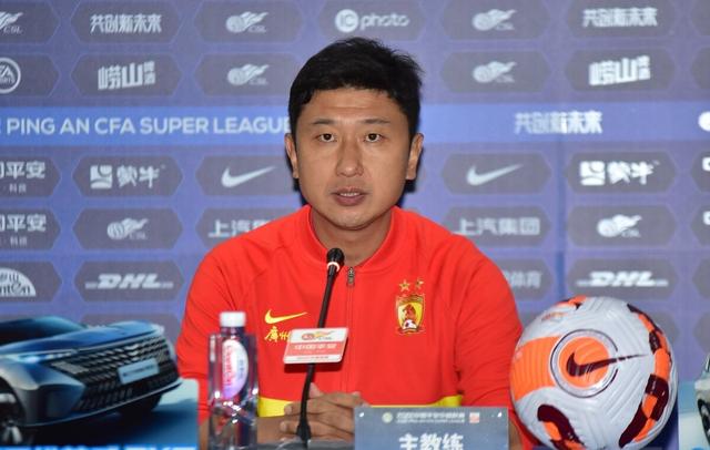 柏林联队状态回升,迎来三连胜跻身中游! 柏林联队状态回升,迎来三连胜跻身中游!