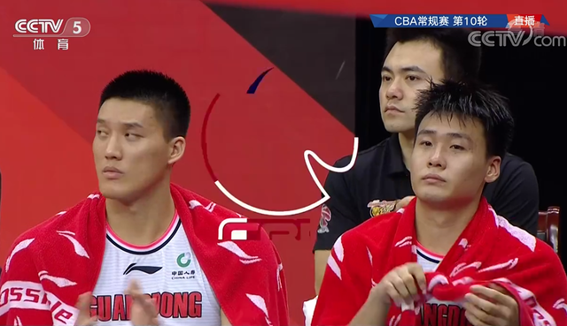 DRX险胜EG,Uzi线上压制力十足激烈交锋半决赛,引爆全场热议 DRX险胜EG,Uzi线上压制力十足激烈交锋半决赛,引爆全场热议