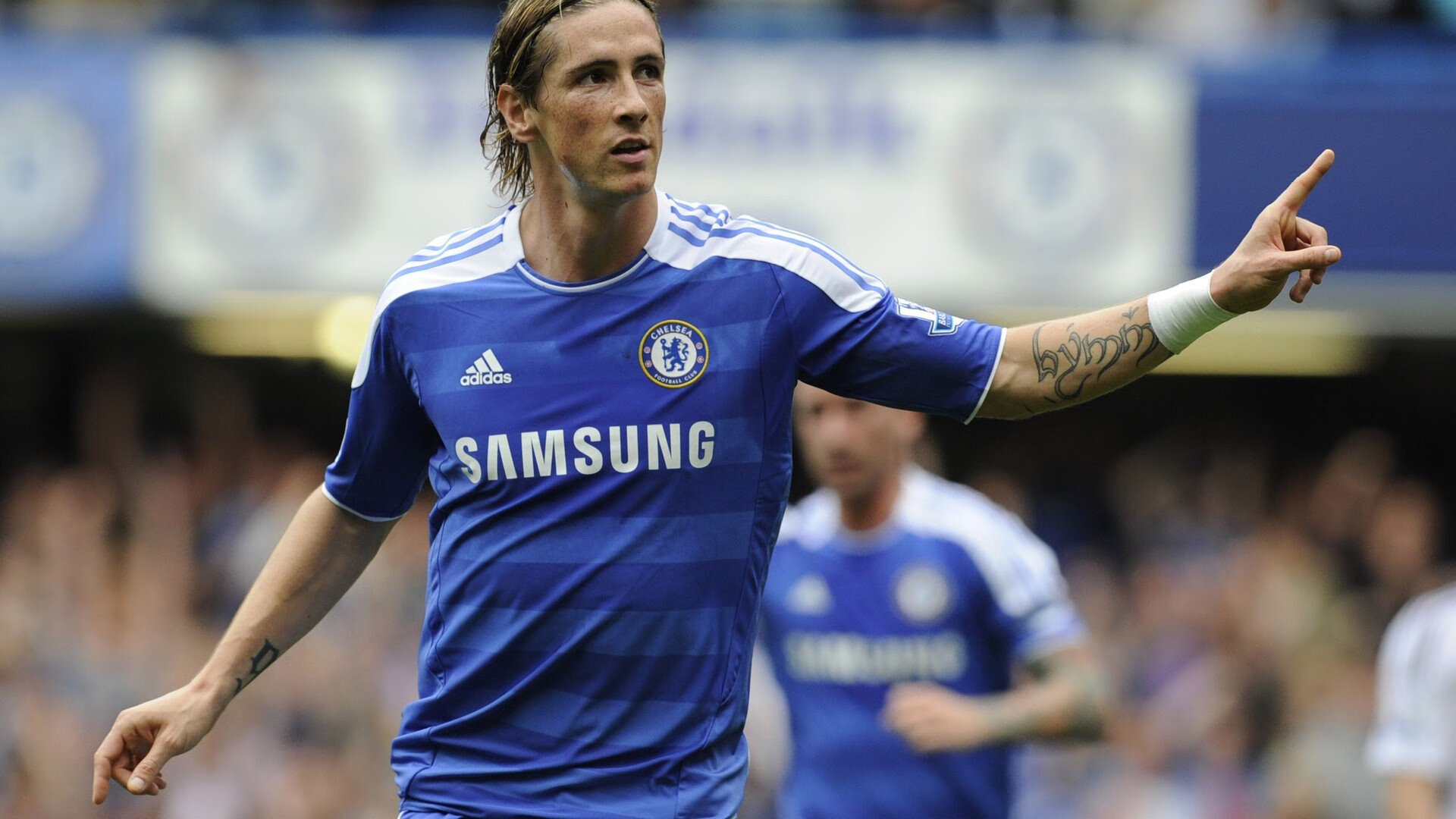 巨人叹息 雄狮长啸，当完美不敌风暴